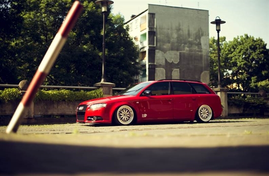 Japan Racing JR10 en Audi A4