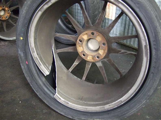 Llantas baratas rotas