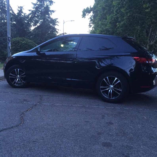 Seat Leon con llantas Butzi Kyra.