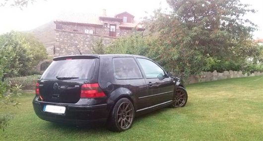 Vw Golf llantas Japan Racing JR11